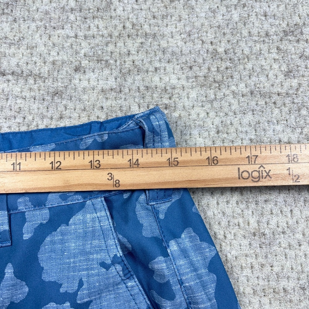 Huk Shorts Men Small Blue Camo Chino Performance Hiking 6" Inseam Fishing - Picture 11 of 14